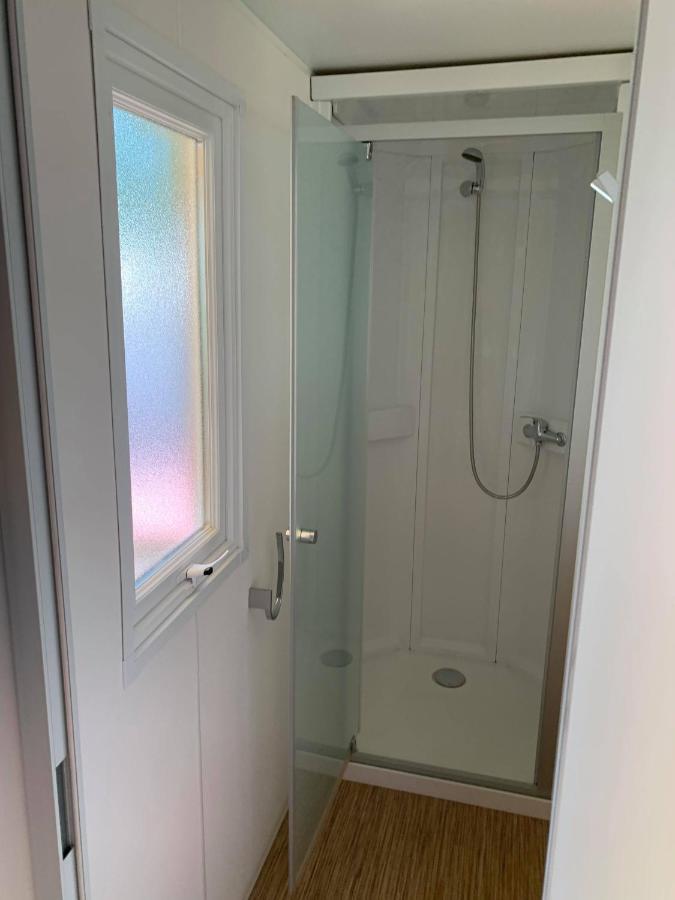 Mobilehome 8 Personnes Avec Clim Situe Aux Sables Du Midi Valras-Plage Exteriör bild