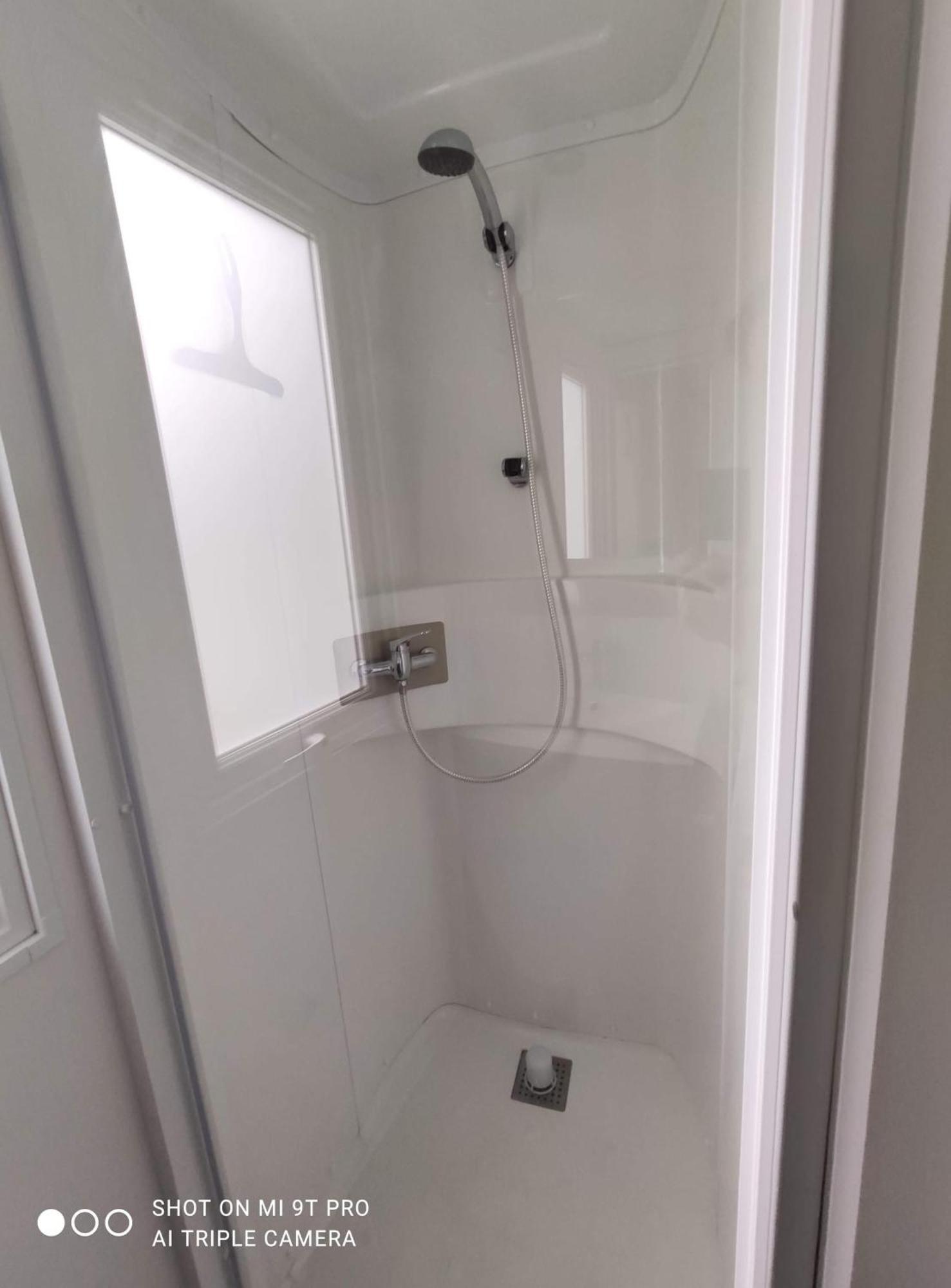 Mobilehome 8 Personnes Avec Clim Situe Aux Sables Du Midi Valras-Plage Exteriör bild